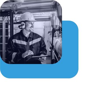 Personal en planta industrial